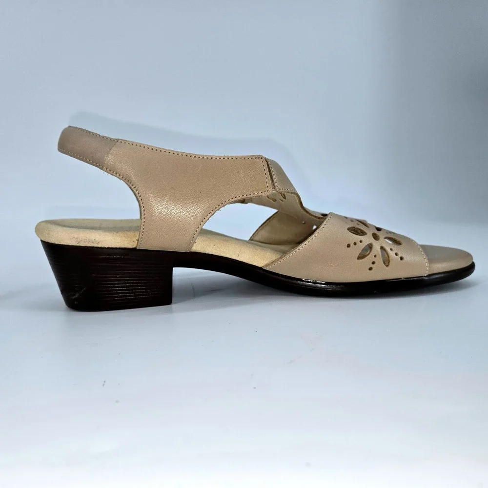 SAS Sunburst Tripad Comfort Sandal Laser Cut‎ Cream Beige Orthopedic Leather 9.5